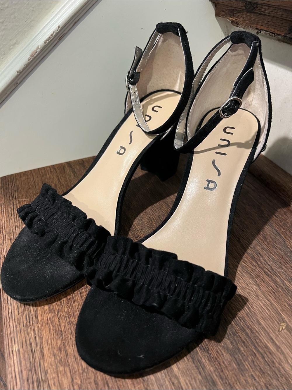 Unisa Black Ruffled Ankle-Strap Block Heels - Picture 4 of 5